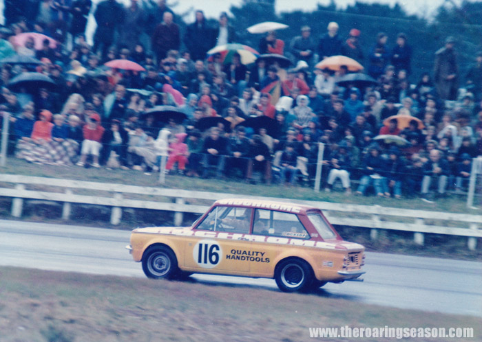 Name:  Jim Richards, Hillman Imp, Bay Park 1971-72.jpg
Views: 2231
Size:  141.7 KB