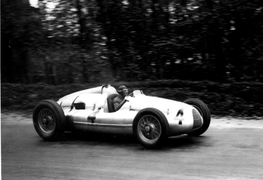 Name:  NUVOLARI.JPG
Views: 459
Size:  141.7 KB