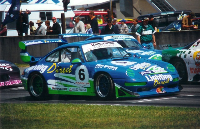 Name:  Porsche Le Mans Turbo (Dean Fulford).jpg
Views: 1230
Size:  145.3 KB