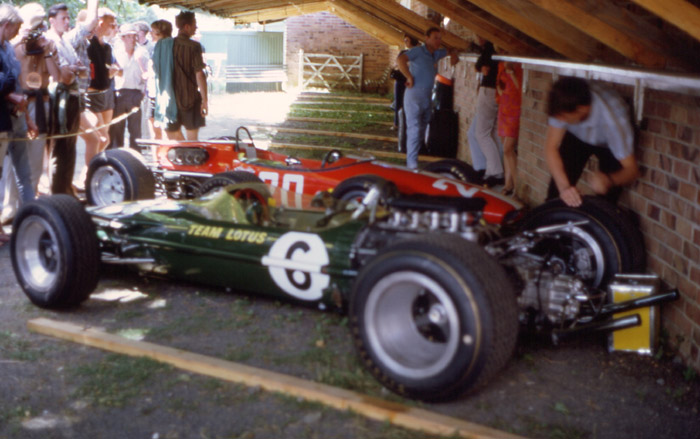 Name:  Jim Clark Lotus 49 Cosworth Pukekohe Jan 68.jpg
Views: 2978
Size:  95.2 KB