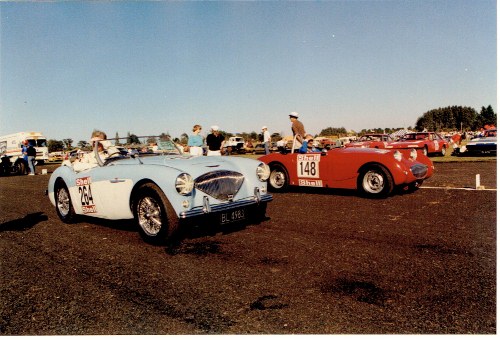 Name:  Healey BN2 100 Mark Donaldson Ardmore 1989  #2, CCI16072015 (2) (500x340).jpg
Views: 1368
Size:  83.0 KB