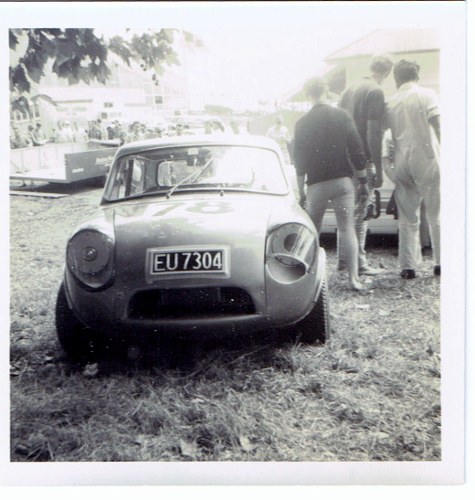 Name:  Mini Frank Hamlin Pukekohe late 1960's front view #  3, CCI16072015 (3) (475x500).jpg
Views: 1433
Size:  85.3 KB