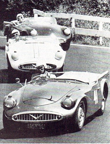 Name:  Motor racing Pukekohe 1964 Trevor Sheffield Daimler SP250 # 3. 25CCI21072015 (3) (382x500).jpg
Views: 947
Size:  114.6 KB