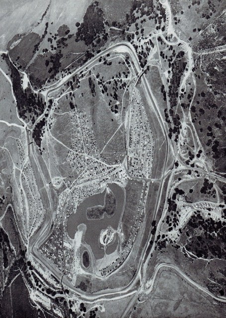 Name:  Monterey Historics 1982 aerial photo CCI10092015 (455x640).jpg
Views: 1668
Size:  162.7 KB