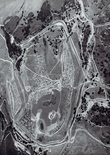 Name:  Monterey Historics 1982 aerial photo CCI10092015 (455x640).jpg
Views: 1786
Size:  162.7 KB