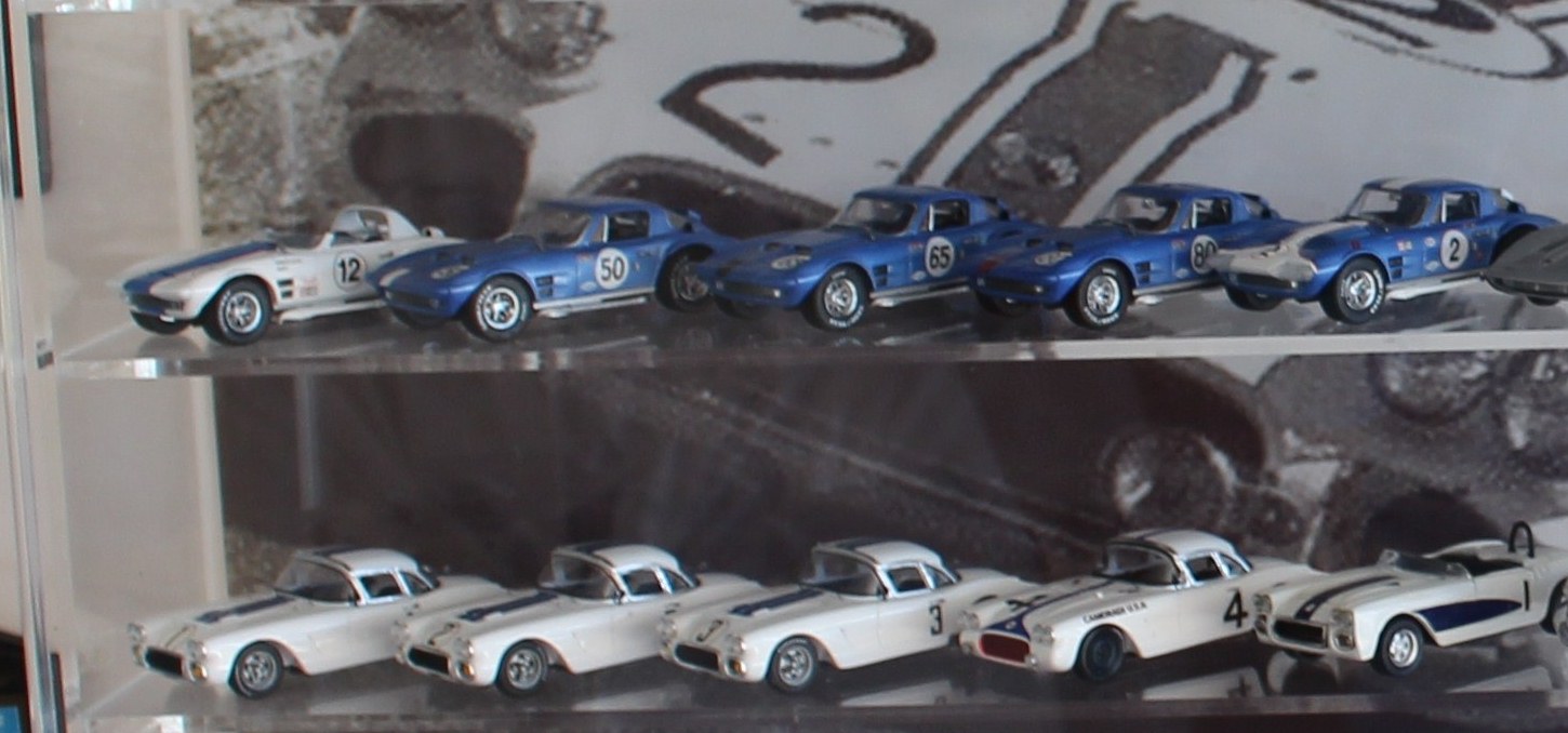 Name:  Models - American  #2,  Cunningham's Corvette's & Camoradi 163 (3).jpg
Views: 546
Size:  183.7 KB