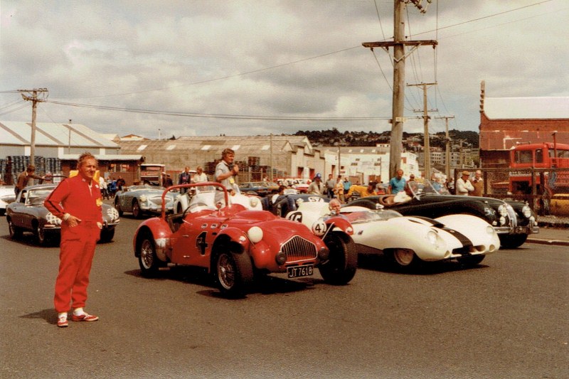 Name:  Dunedin Festival 1984, Allard Rob Boult, Lotus 15 Paul Samuels CCI09102015 (800x533).jpg
Views: 9600
Size:  140.4 KB