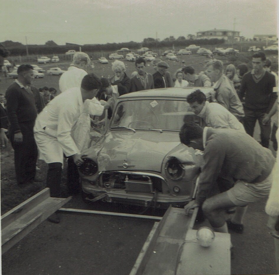 Name:  Mini Pukekohe April 1966 Ron Brown #2, CCI11102015_0002.jpg
Views: 7915
Size:  165.4 KB