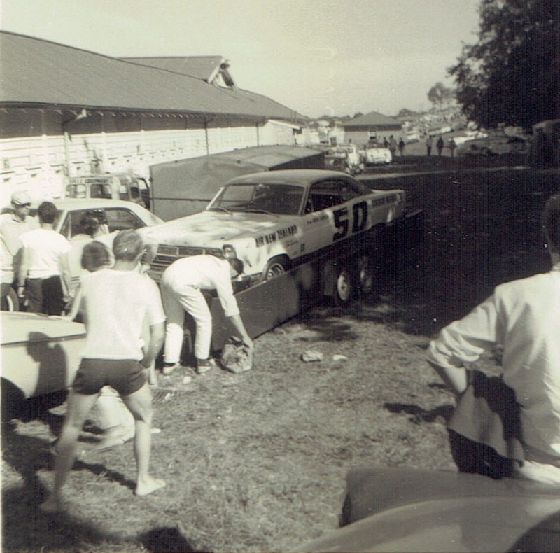 Name:  Pukekohe Jan 1968 #5 Ford Galaxie -unloading v2 CCI15102015_0002 (2) (800x790).jpg
Views: 4099
Size:  163.5 KB