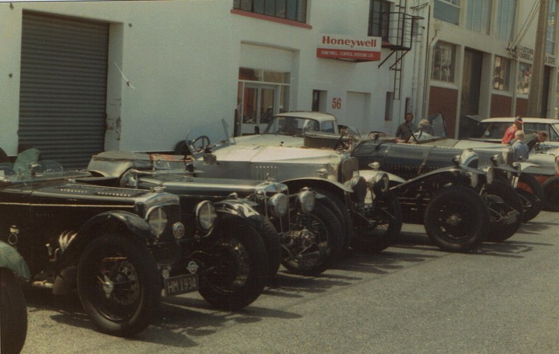 Name:  Dunedin Festival 1984 #41 Pre-war & Vintage #6, Bentley, Vauxhall MG v2, CCI10112015_0005 (2) (8.jpg
Views: 7047
Size:  107.2 KB