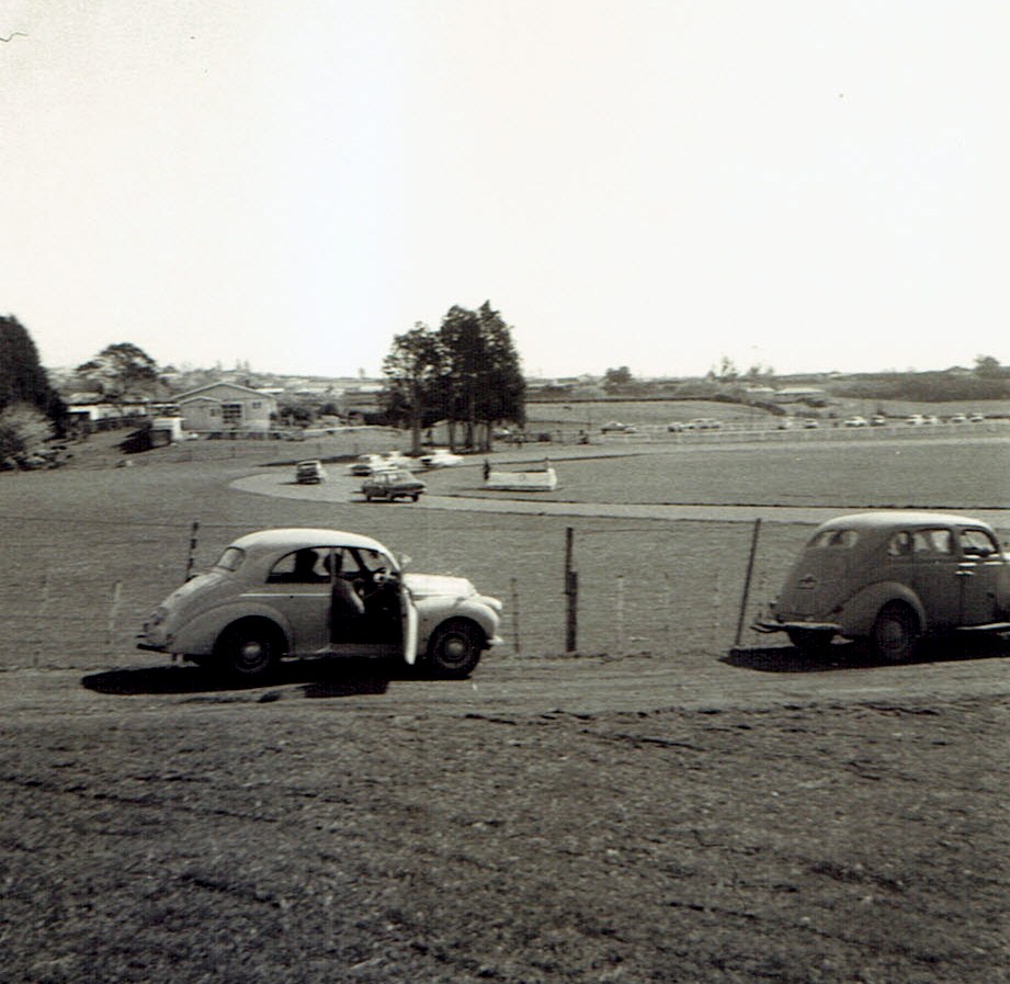 Name:  Pukekohe 1966-68 #22 the loop - early M-Minor foreground v2, CCI22112015_0004 (2).jpg
Views: 2244
Size:  168.8 KB