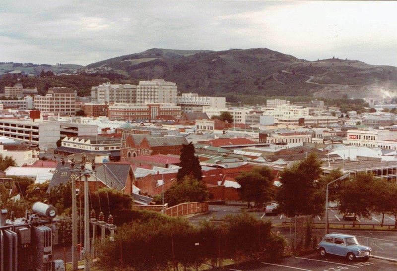 Name:  Dunedin Festival 1984 #51 the City and a Mini CCI24112015 (800x547).jpg
Views: 3869
Size:  152.4 KB