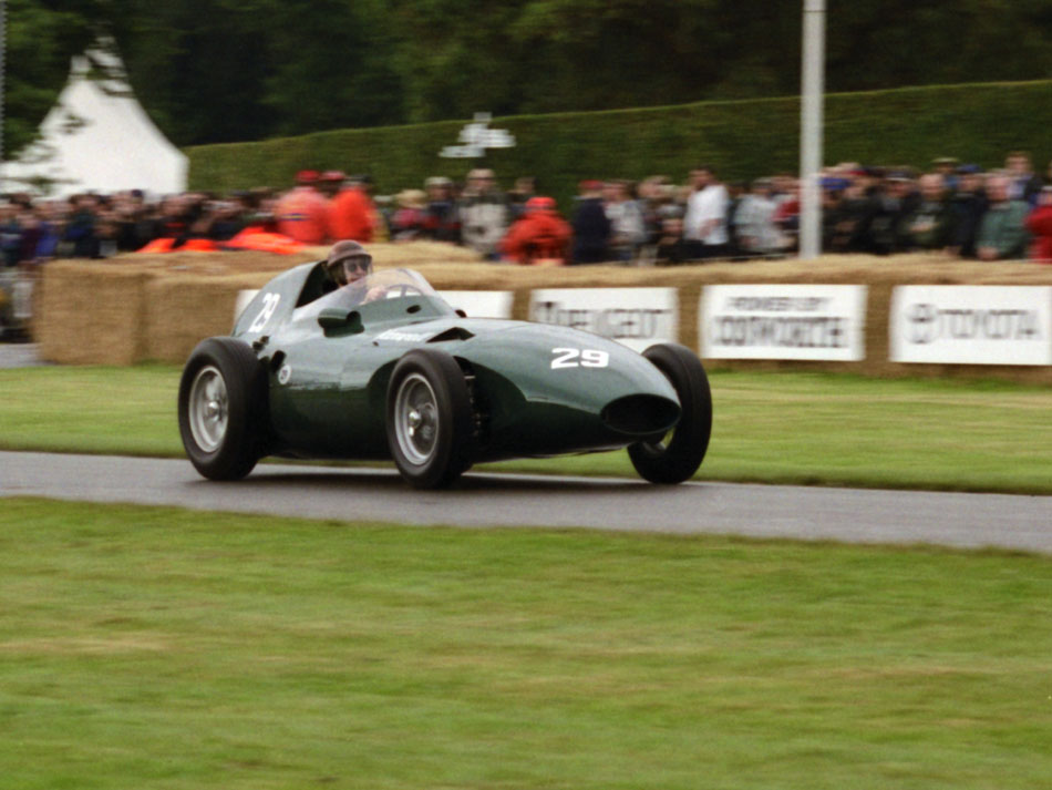 Name:  202_0712_127 Vanwall - Brooks.jpg
Views: 1234
Size:  120.6 KB