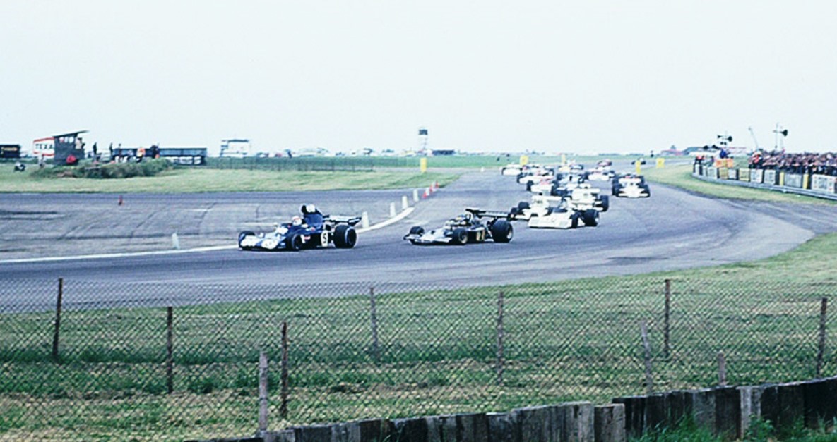 Name:  1973 Silverstone race. lap # 1. 2.jpg
Views: 1669
Size:  183.9 KB