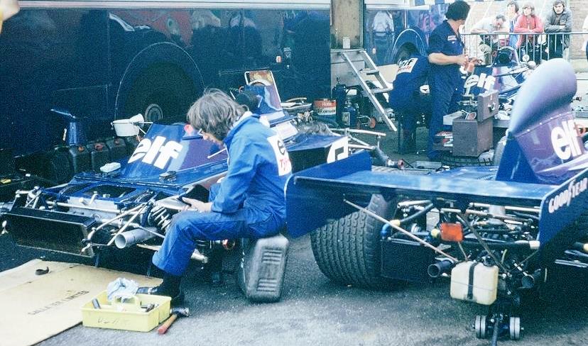 Name:  1973. Tyrrell pit.jpg
Views: 1894
Size:  107.1 KB