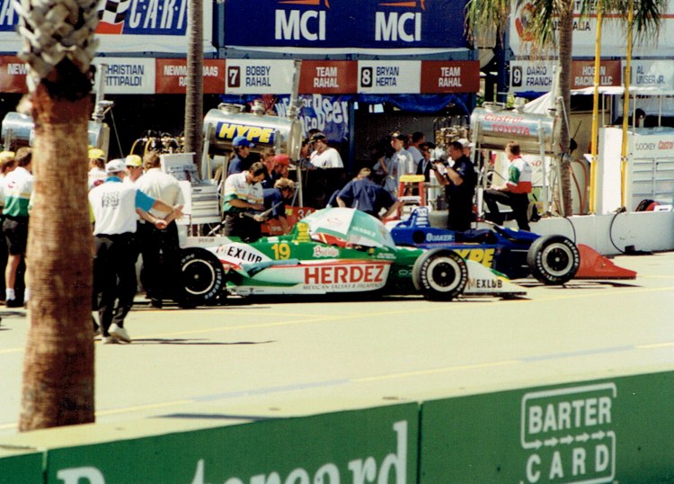Name:  Gold Coast Indy 1997 #6 car 19 lola Ford M Jourdain CCI17012016 (750x538).jpg
Views: 1209
Size:  148.2 KB