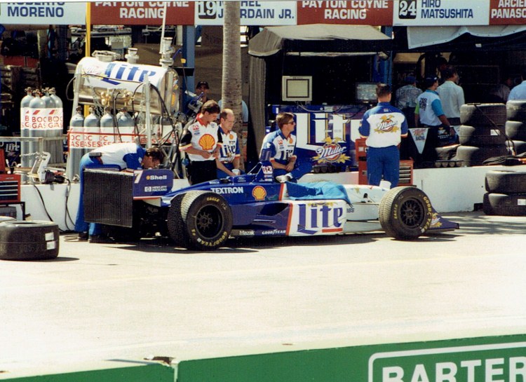 Name:  Gold Coast Indy 1997 #7 Reynard Ford Bobby Rahal CCI17012016_0001 (750x545).jpg
Views: 1220
Size:  149.0 KB