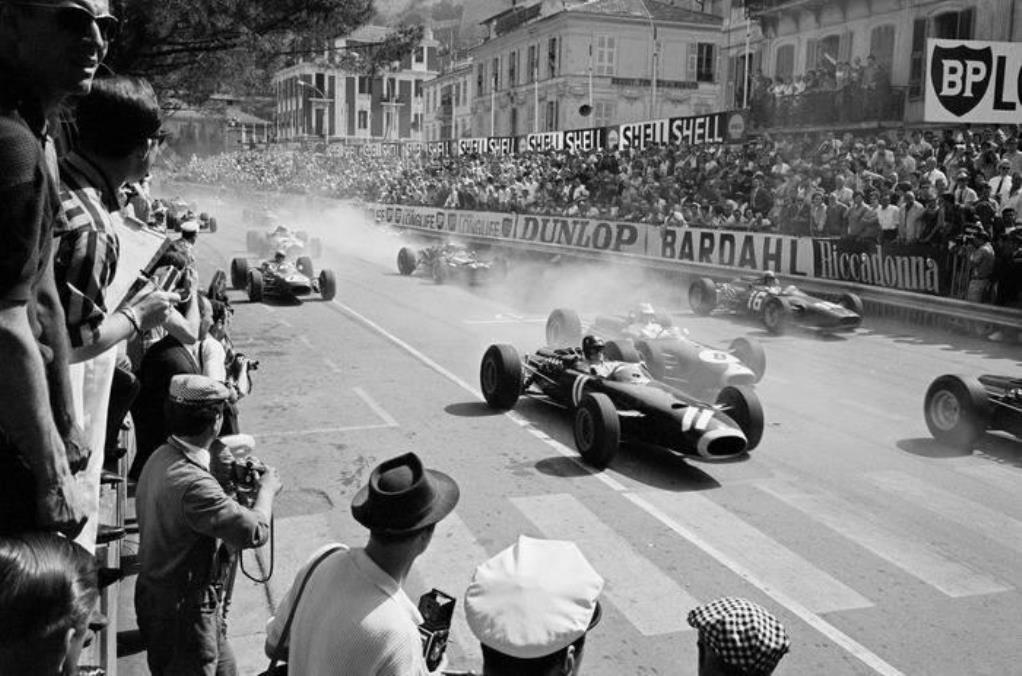 Name:  1966 Monaco start.jpg
Views: 781
Size:  106.5 KB