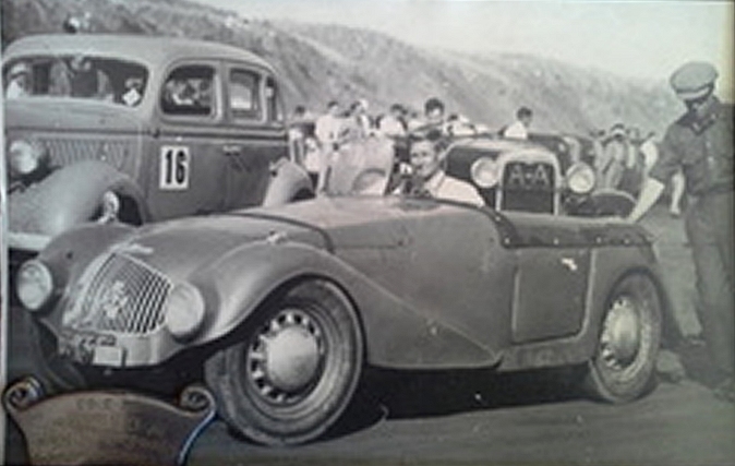 Name:  GBS Gordon Brown Special - Muriwai Beach races 1949;50 !! #3.jpg
Views: 1858
Size:  139.8 KB