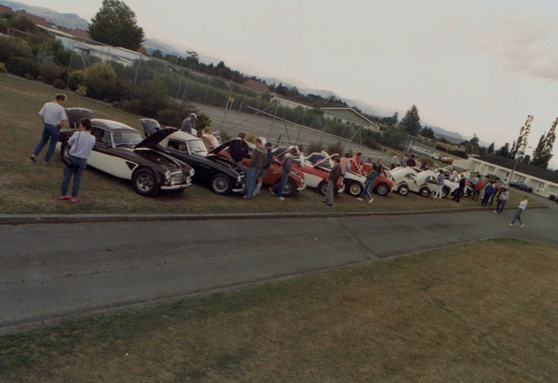 Name:  AHCCNZ events #44 1989 Masterton Rally The Concours  the line left V-H on end CCI01032016_0004 (.jpg
Views: 1004
Size:  112.1 KB