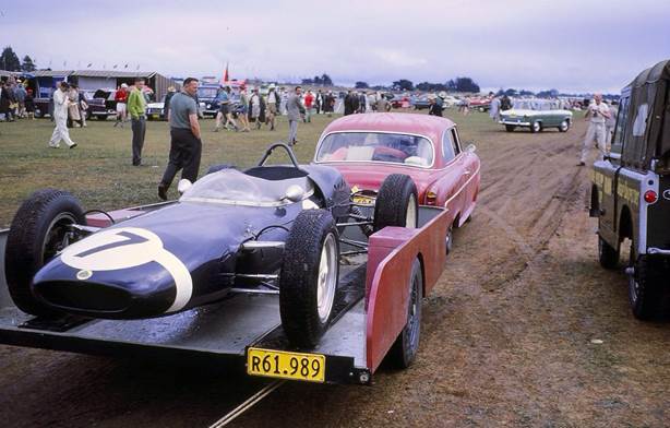 Name:  Stirling Moss. Lotus 21.jpg
Views: 1666
Size:  41.4 KB