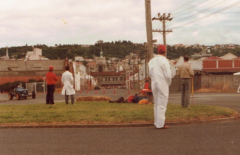 Name:  Dunedin Festival 1984 #39 Pre-war & Vintage #4 ERA v2, CCI10112015_0003 (2) (800x516).jpg
Views: 477
Size:  126.3 KB