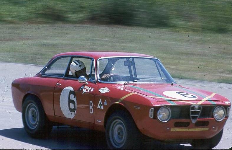 Name:  1966. Horst Kwech. Alfa Romeo..jpg
Views: 2137
Size:  65.2 KB