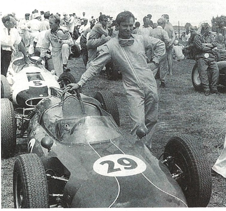 Name:  1963. Amon and Hyslop at Pukekohe..jpg
Views: 918
Size:  172.0 KB