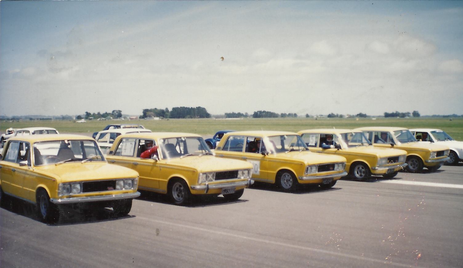 Name:  Ohakea Air Force Base Classic Race Day ,1987  ..jpg
Views: 1641
Size:  113.3 KB