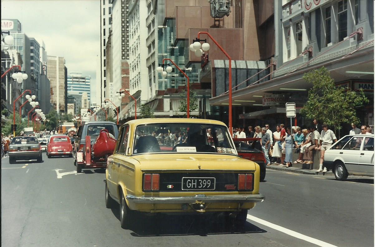 Name:  QUEEN ST 28 JAN 1989.jpg
Views: 1592
Size:  144.2 KB