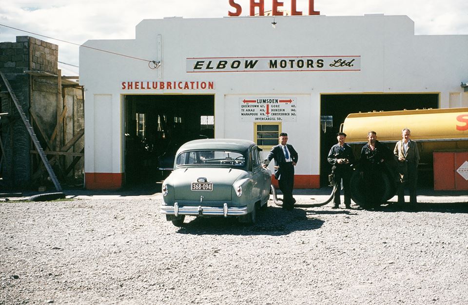 Name:  Elbow Motors Lumsden .. late 1950's ...jpg
Views: 1527
Size:  130.2 KB