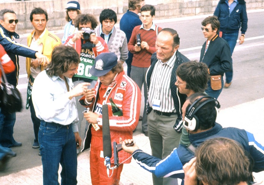 Name:  177_0715_02 Sheene_Lauda_Cooper.jpg
Views: 947
Size:  156.4 KB