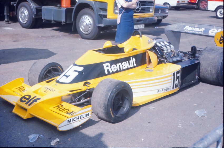 Name:  177_0714_370  Renault.JPG
Views: 746
Size:  110.6 KB