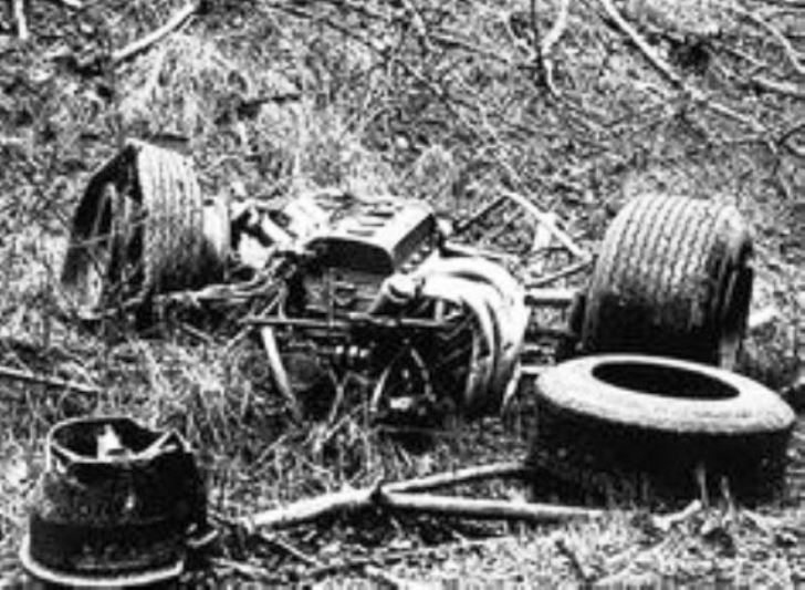 Name:  Clark's Lotus after 1968 crash.# 2jpg.jpg
Views: 1886
Size:  81.3 KB