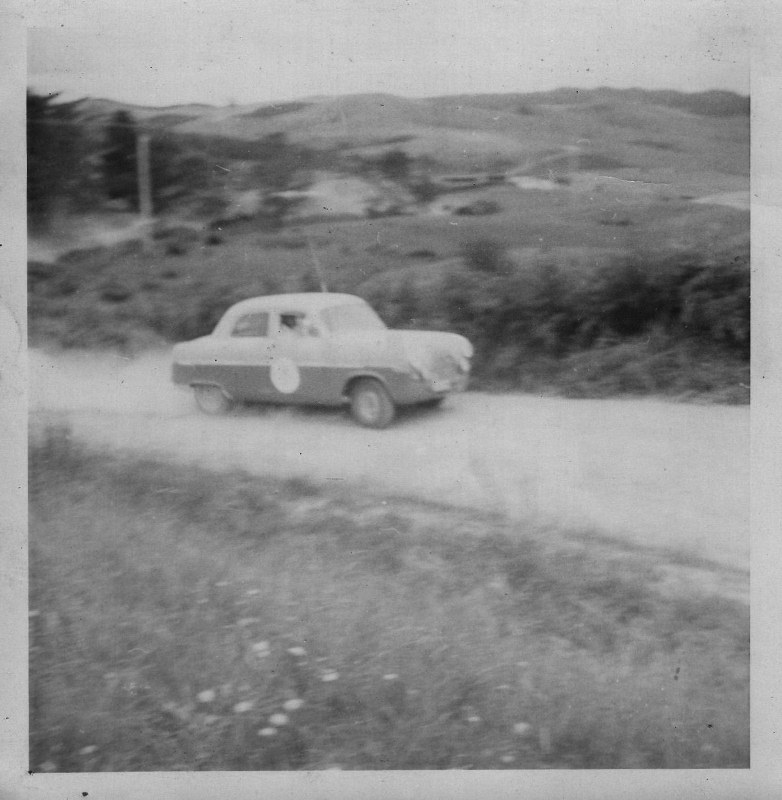Name:  Ford Zephyr MK 1 John Hatton 1965 Hillclimb img_0003 (782x800) (2).jpg
Views: 1470
Size:  123.7 KB