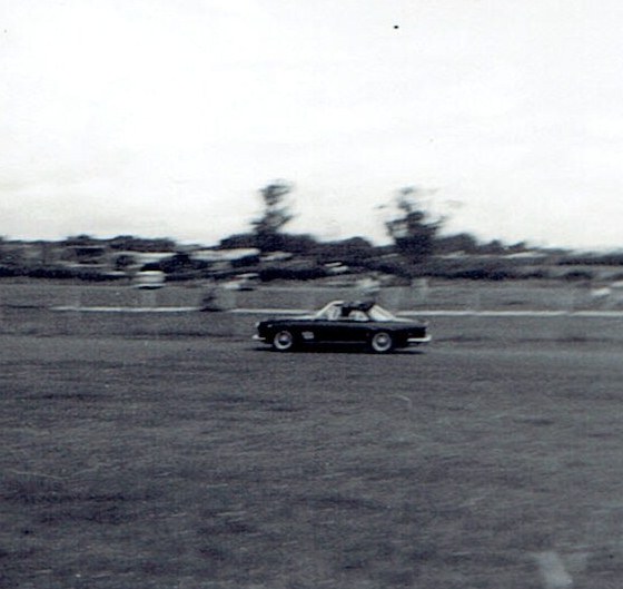 Name:  Pukekohe Jan 1967 GP #8 The Clerk of Course Car - Maserati 3500GT v2, 2CCI13112015 (2).jpg
Views: 1700
Size:  74.1 KB