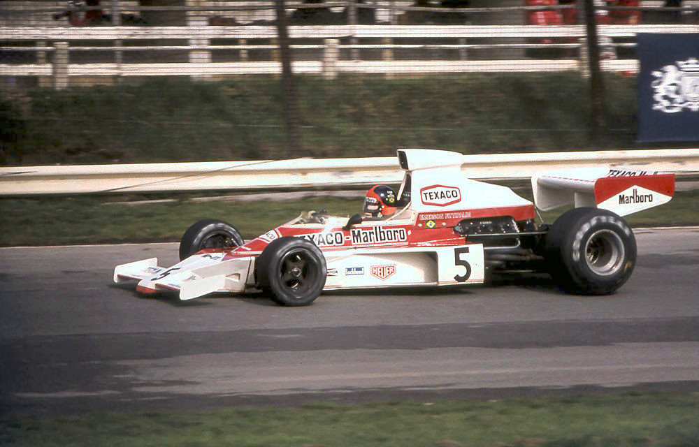 Name:  Emerson_Fittipaldi_McLaren_M23_1974_Britain.jpg
Views: 312
Size:  145.9 KB