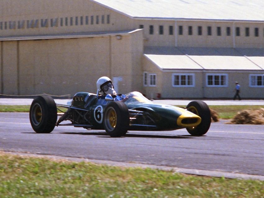 Name:  185_0223_220 Brabham.jpg
Views: 576
Size:  126.2 KB