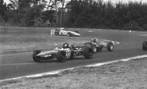 Name:  Pukekohe Mar 1973 single seaters field - Bob Homewood .jpg
Views: 1593
Size:  24.7 KB