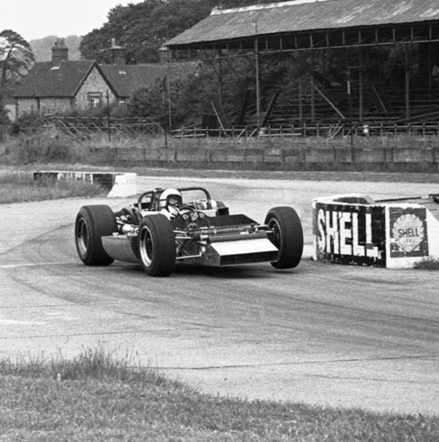 Name:  Goodwood-McLaren-M6A-Goodwood-1967-600.jpg
Views: 803
Size:  163.4 KB