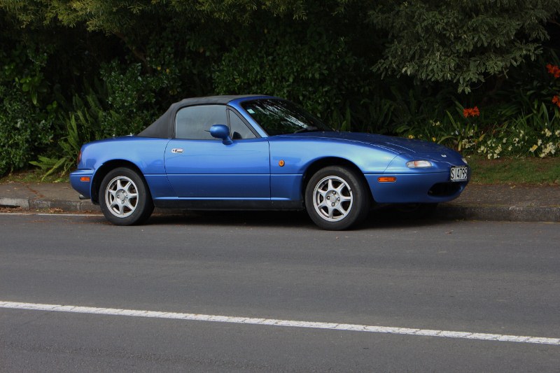 Name:  MX5 #21 SI4795 Moore St 2017_09_27_0033 (800x533).jpg
Views: 1102
Size:  128.6 KB