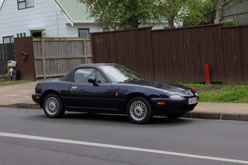 Name:  MX5 #25 CWR154 Moore St 2017_09_27_0028 (800x533).jpg
Views: 1104
Size:  141.1 KB