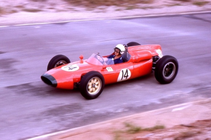 Name:  Chris Amon, Cooper T53 Climax Lakeside 1963. 4th in the race won by John Surtees Lola Mk4A Clim.jpg
Views: 894
Size:  118.4 KB
