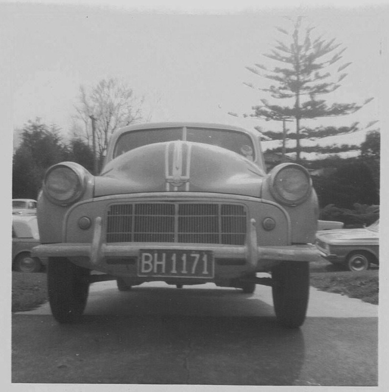 Name:  Cars by Roger Dowding #26 Richard Fowlers 1951 Minor fr . New Lynn CCI06022016_0003 (795x800).jpg
Views: 1160
Size:  112.1 KB