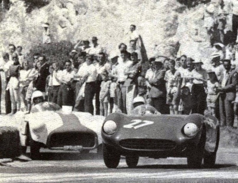 Name:  1961 Road Racing at Napier. - Copy (2).jpg
Views: 1354
Size:  160.1 KB