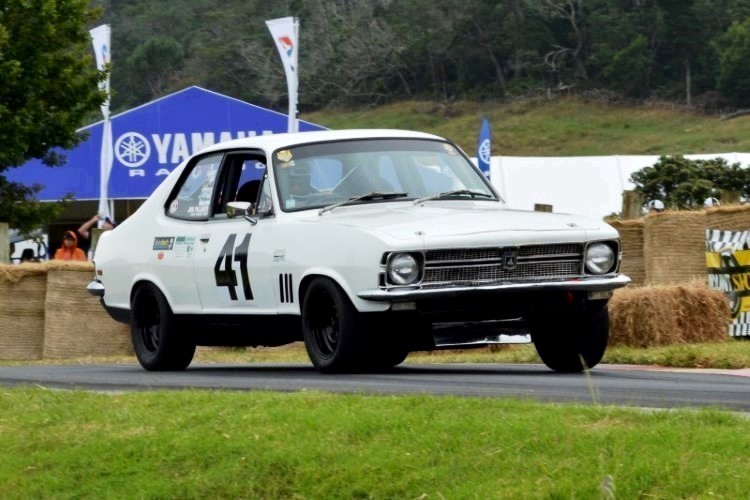 Name:  218_0204_267 Holden.JPG
Views: 595
Size:  139.3 KB