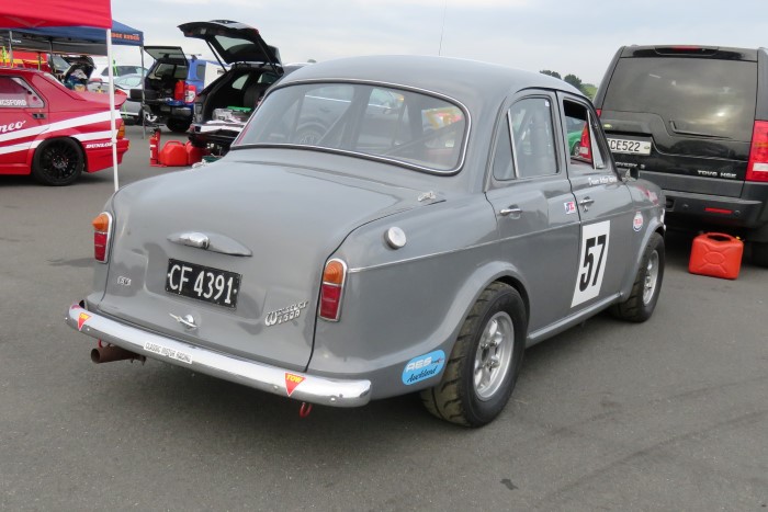 Name:  218_0317_016 Wolseley.JPG
Views: 663
Size:  93.4 KB