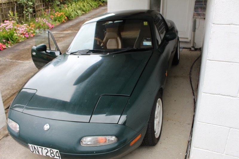 Name:  MX5 #6 left 3 qtr view Oct 2017_10_27_0034 (800x533) (2).jpg
Views: 1019
Size:  107.2 KB