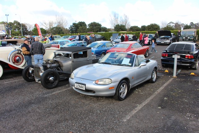 Name:  C and C #69 MX5 - for sale G Banks July 2018 2018_07_25_0429 (22) (640x427).jpg
Views: 1597
Size:  119.9 KB