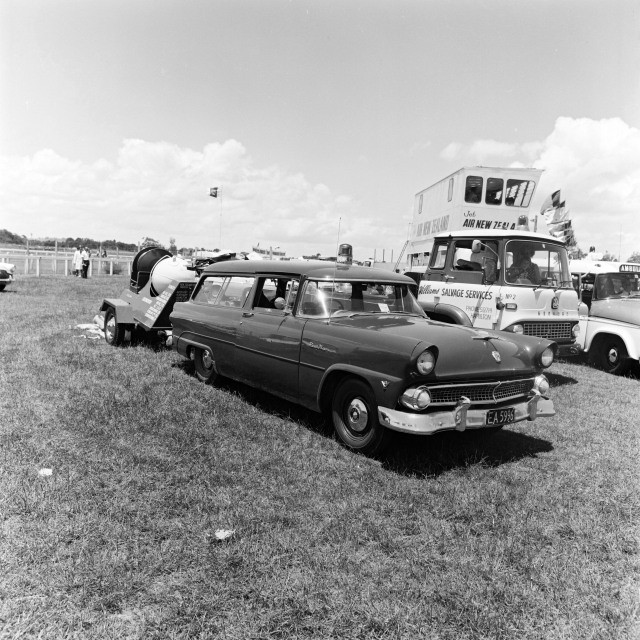 Name:  Cars #70 Ford Ranchwagon Fire Truck - Pukekohe 1960's.jpg
Views: 1358
Size:  134.2 KB